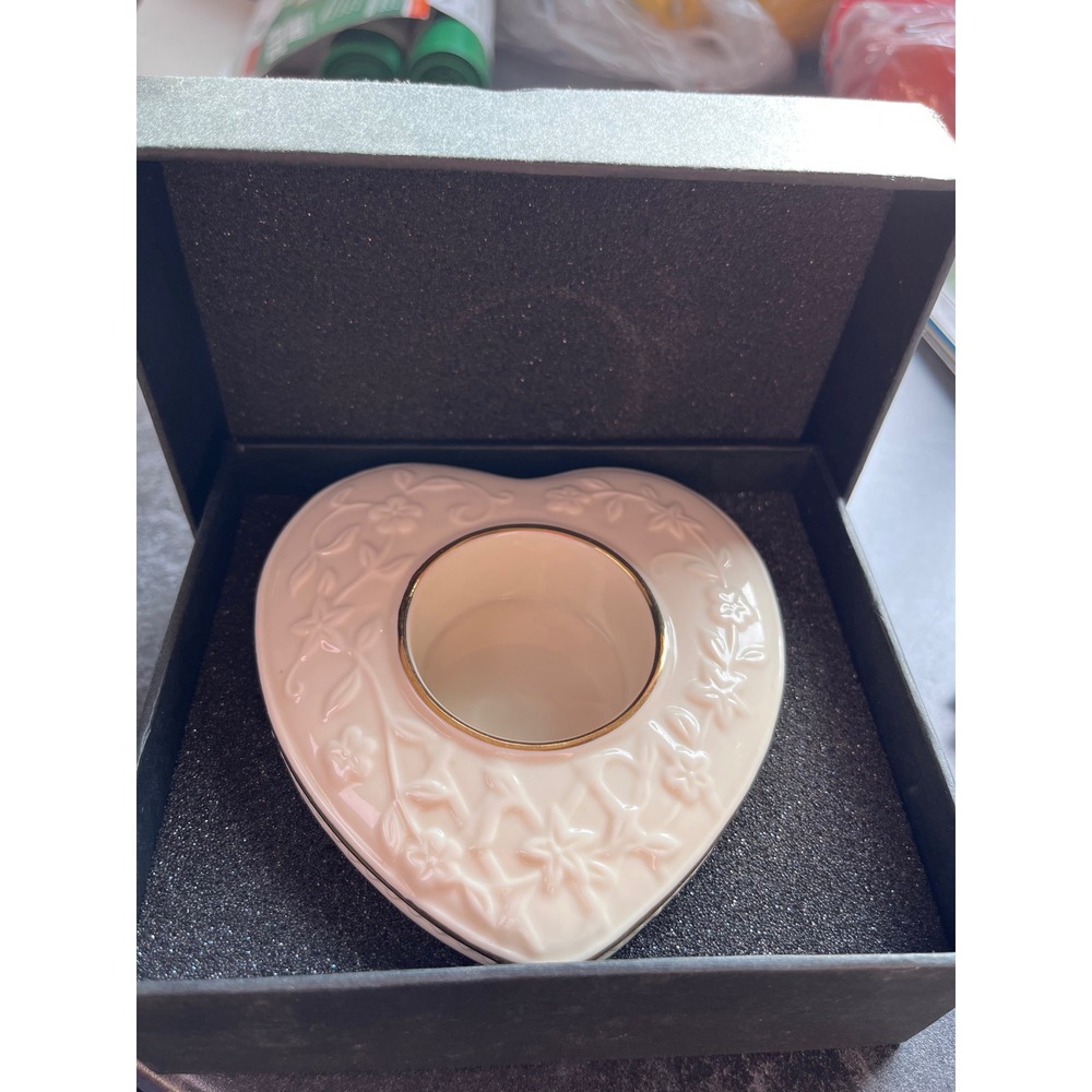 Lenox Forevermore Heart Votive Candle Holder Ivory Fine China Gold Trim Boxed